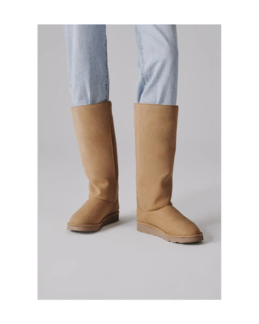 Beige vegan luxury knee-high boots with Faux Furs