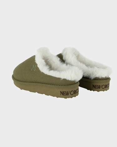 Dark green recycled ugg-like slippers sustainable warm footwear