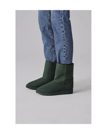 Ethical winter vegan boots in green faux suede