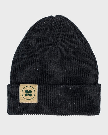 Sustainable grey beanie for winter – made with recycled fibers