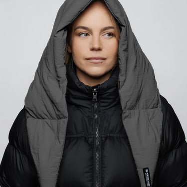 Light grey vegan winter capuche made from recycled materials with padded hood design. - The New Orchard CH