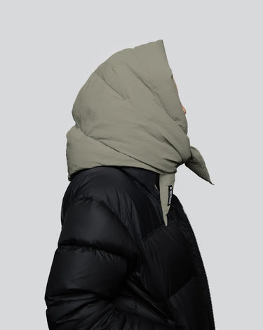 Khaki vegan recycled material winter hood with puffer black jacket. - The New Orchard CH