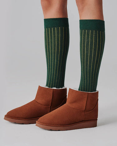 Knee-high dark green sustainable cotton socks