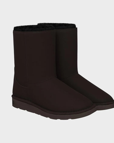 Vegan warm boots in chocolate brown with black faux fur